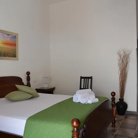 Papavero B&B 산비토로카포